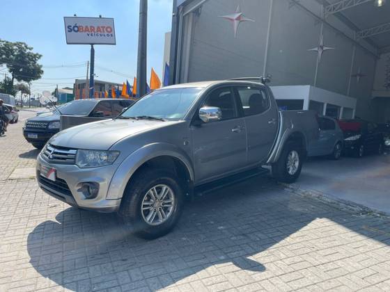 MITSUBISHI L200 TRITON 3.2 HPE 4X4 CD 16V TURBO INTERCOOLER DIESEL 4P AUTOMÁTICO MITSUBISHI L200 TRITON 3.2 HPE 4X4 CD 16V TURBO INTERCOOLER DIESEL 4P AUTOMÁTICO